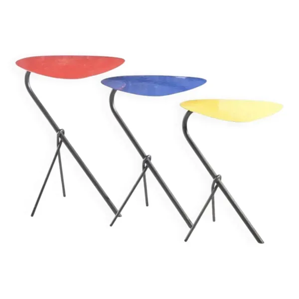 Tables gigognes par Michel Buffet modèle “Knot” design français moderniste