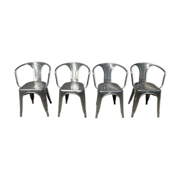 4 chaises en métal de style industriel