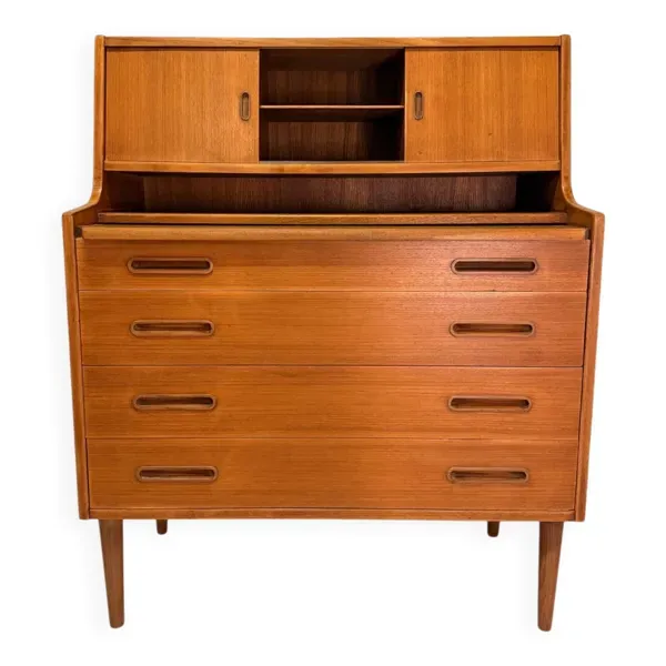 Coiffeuse scandinave