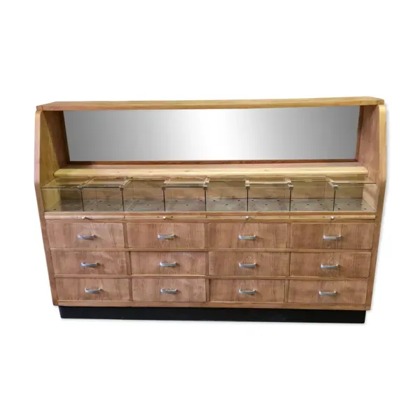 Ancien meuble de métier