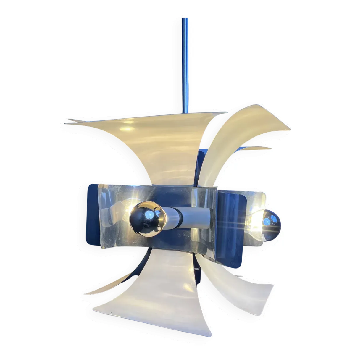 Lustre italien de l'ère spatiale, années 1960