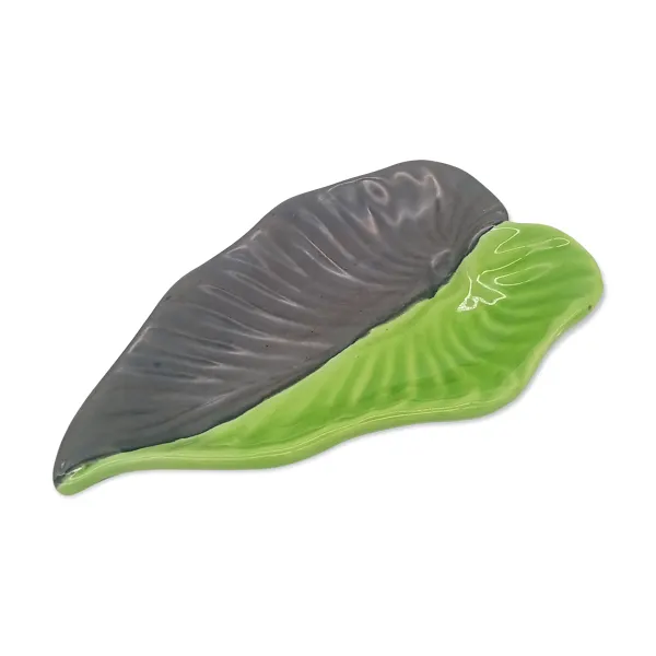 Coupelle feuille en céramique bicolore vert noir SAP Vallauris, 1950-60