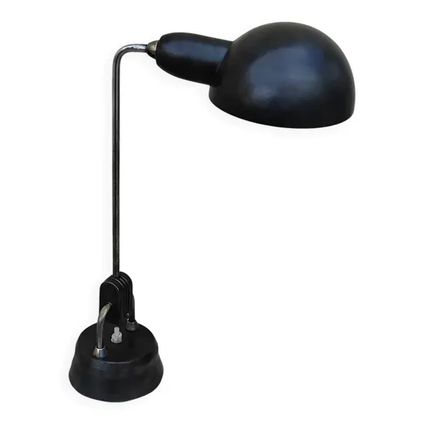 Lampe Jumo 600 design Charlotte Perriand atelier