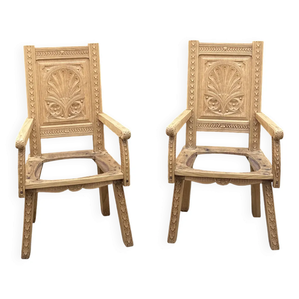 Paire de fauteuils bretons