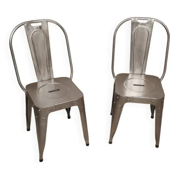 Paire de chaises industrielles métalliques