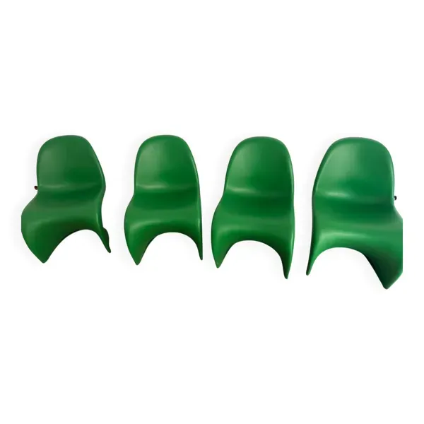 4 chaises Panton par Vitra