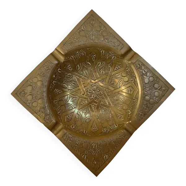 Cendrier vide poche en laiton travaillé