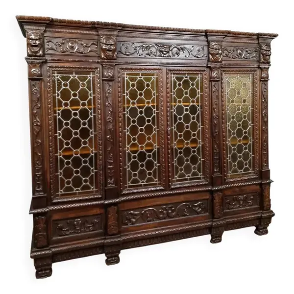 Bibliothèque de style Renaissance en noyer, vers 1850