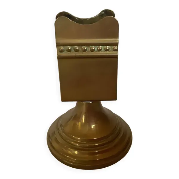 Ancien porte allumettes en laiton pied tulipe