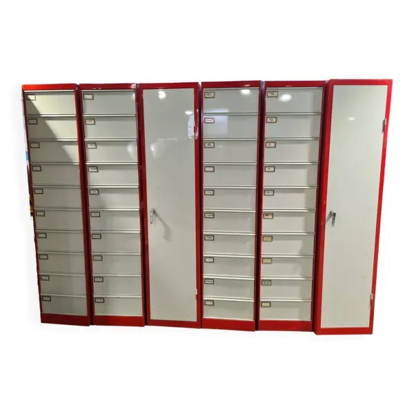 Armoire métallique à clapets et à portes (années 90)