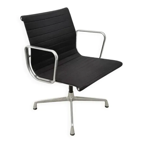 Chaise de bureau « EA 108 » de Charles & Ray Eames pour Vitra, 2001