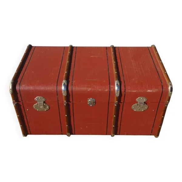 Ancienne malle cabine