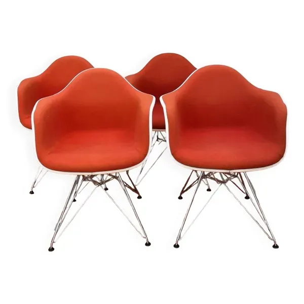 Fauteuil DAR de Charles et Ray Eames. Année 50.(prix à l’unité)