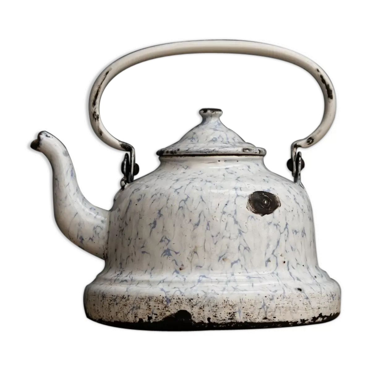 Bouilloire en tôle émaillée