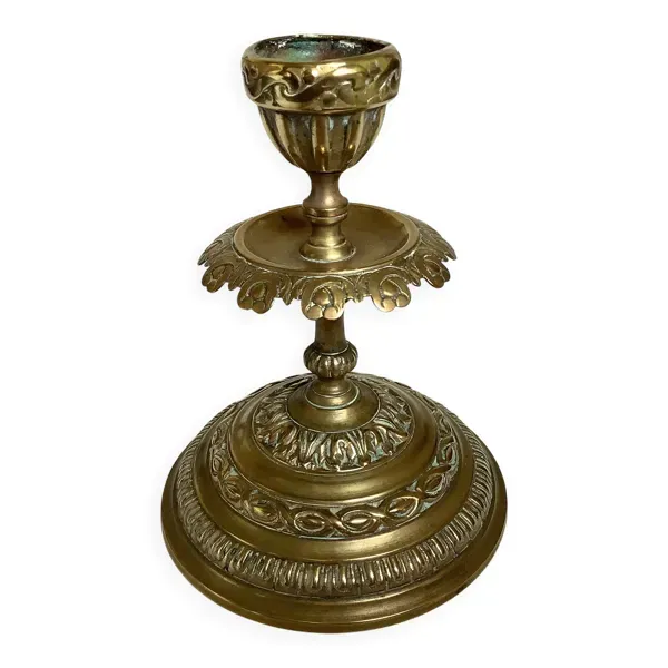 Bougeoir en laiton travaillé