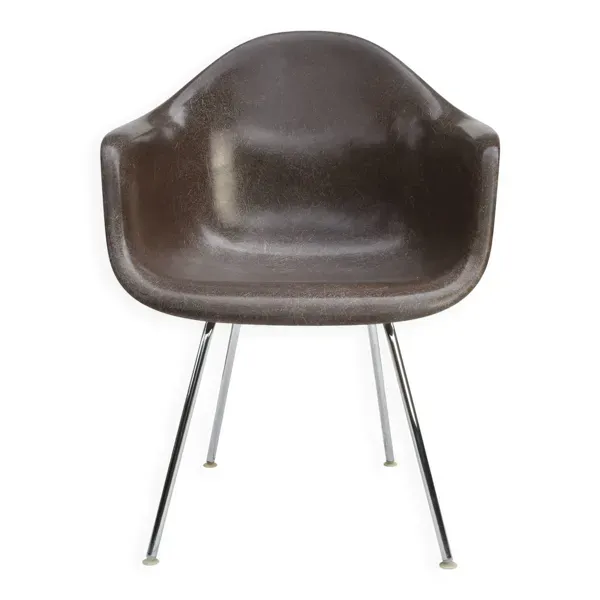 Fauteuil Eames DAX fibre de verre édition Vitra des années 60/70