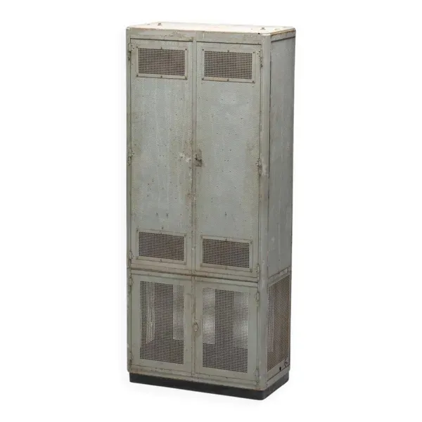 Armoire en acier industriel, France, années 1960
