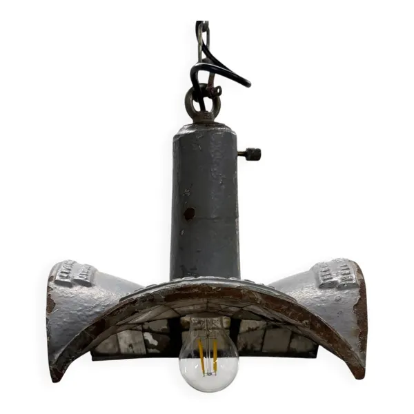 Suspension miroir vintage industrielle par Esla
