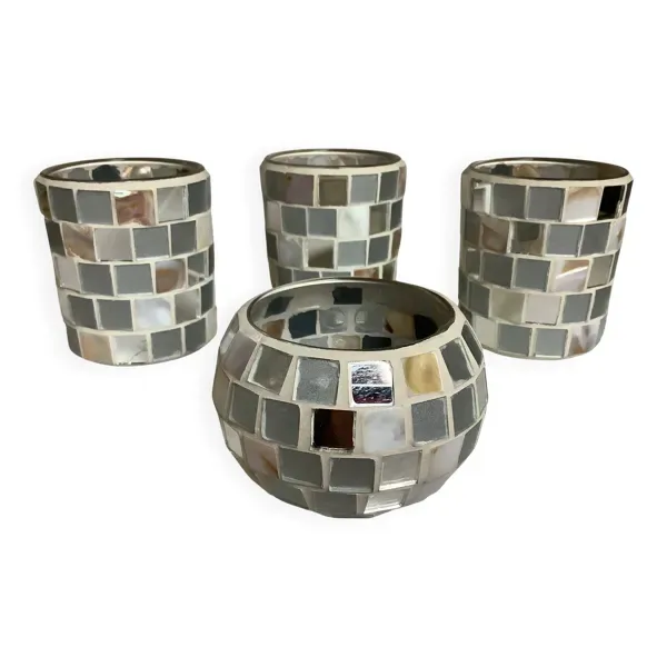 Quatre bougeoirs photophores mosaïque miroir et nacre