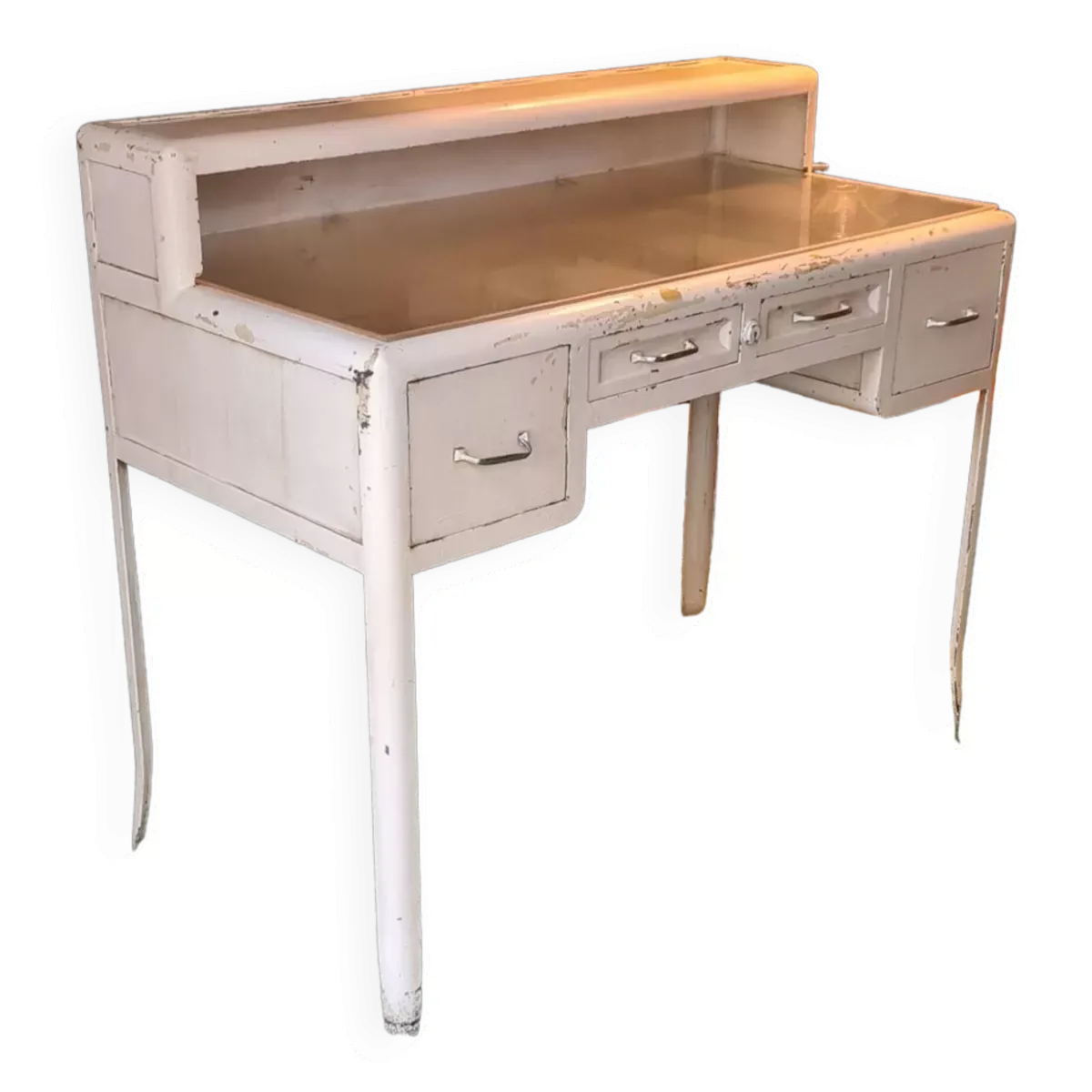 Bureau de dentiste des années 1930