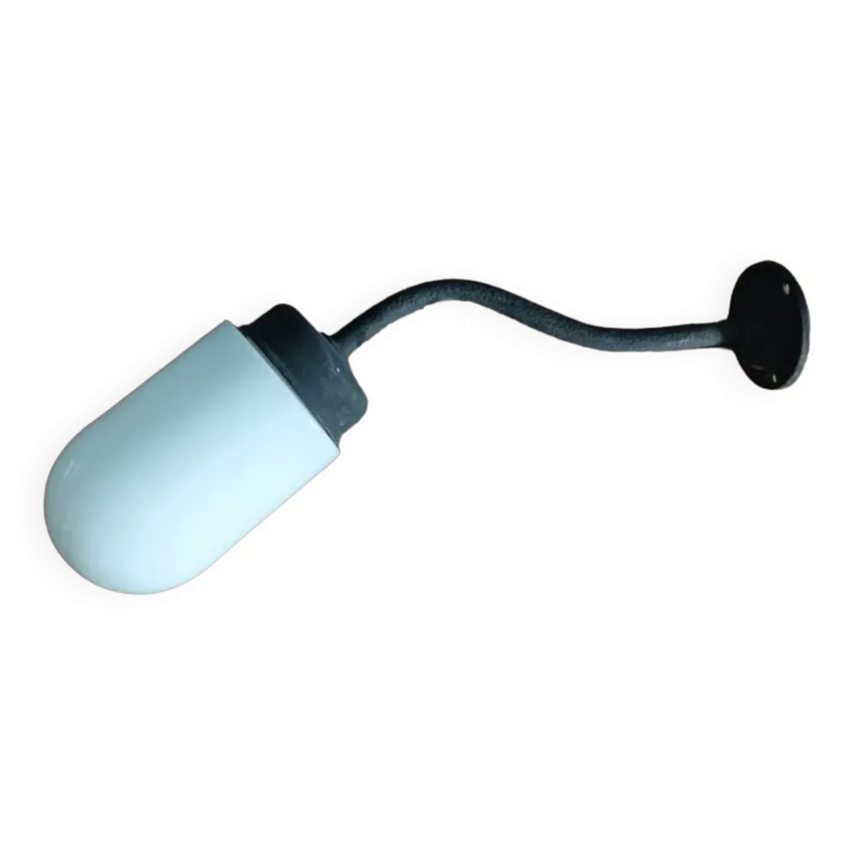 Applique loft globe opaline base métal patiné dpc 1123202