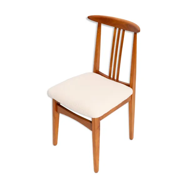 Chaise en Bouclé ivoire crème milieu du siècle par M. Zielinski, Europe, 1960s