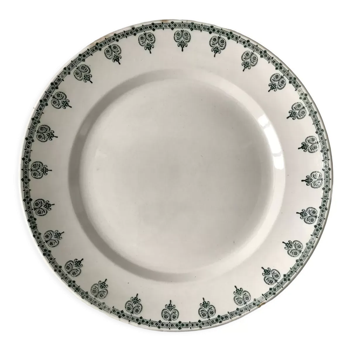 Plat rond Terre de Fer Saint-Amand fin XIXème