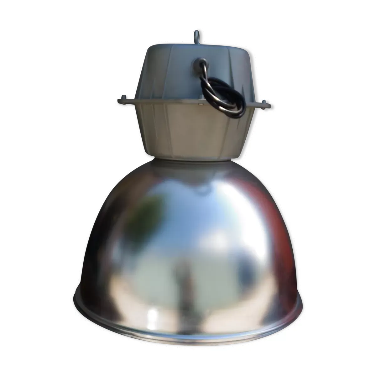 Suspension d'atelier usine