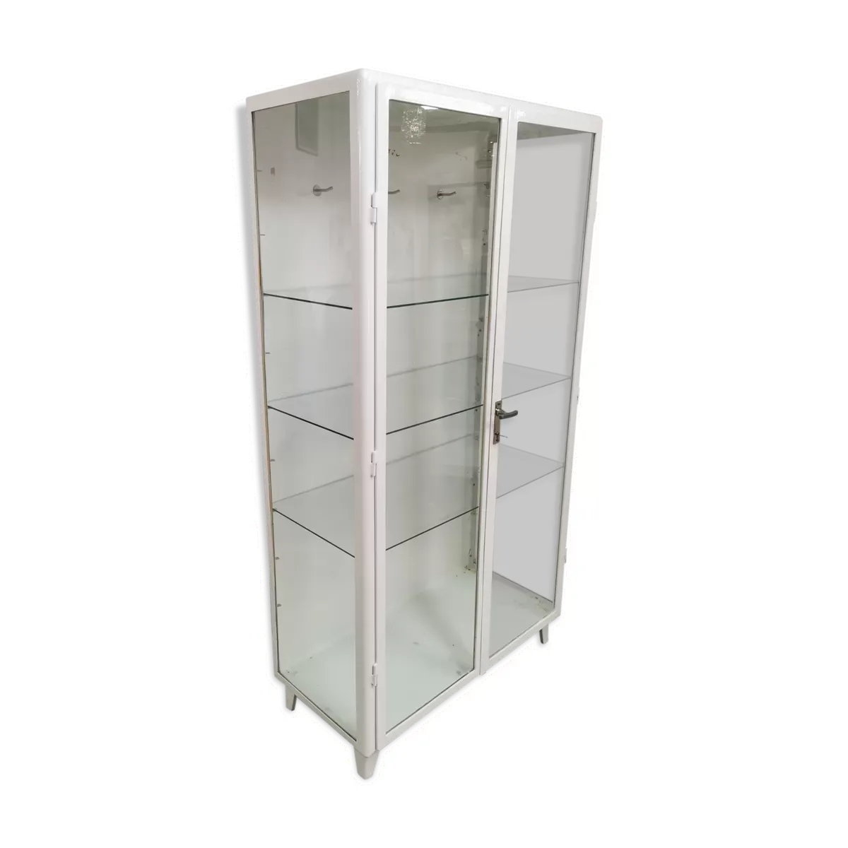 Cabinet industriel médical