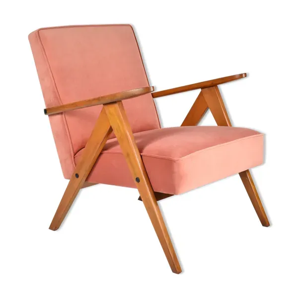 Modèle fauteuil en velours vintage Var années 1960 entièrement restauré, tissu rose, teck