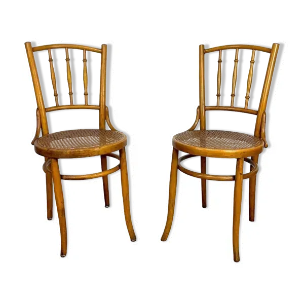 Paire de chaises bistrot cannées Mundus Ungvar Ungarn 1900