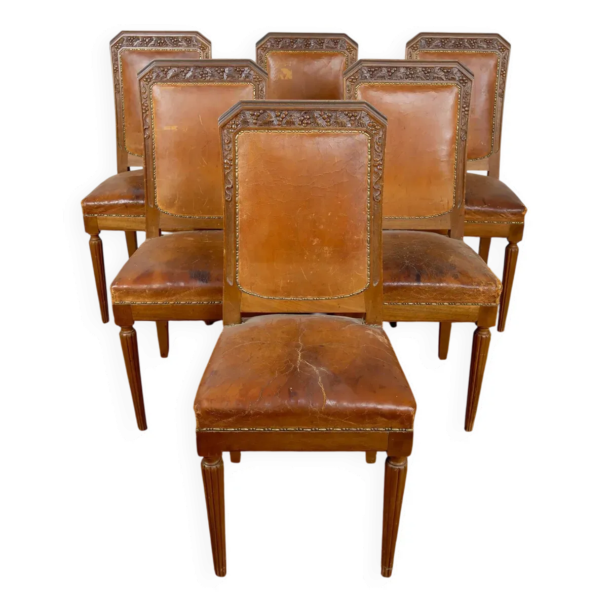 Lot de 6 chaises Art Déco en noyer sculpté, Circa 1920