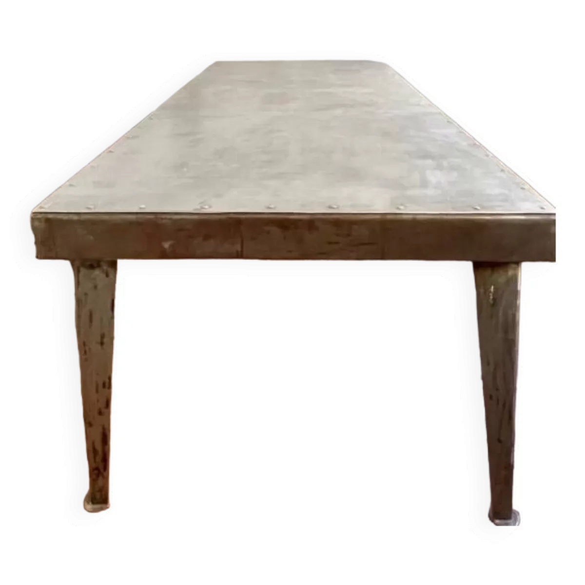 Table industrielle en fer