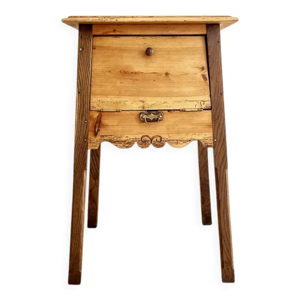 Ancien meuble à battant en bois