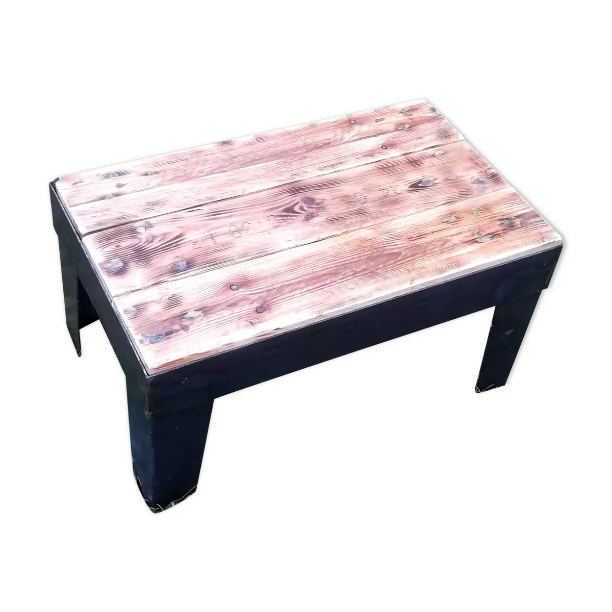 Table-basse industrielle en métal et bois