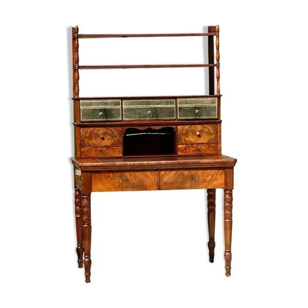 Bureau à Gradins en Acajou Flammé époque XIX eme siècle