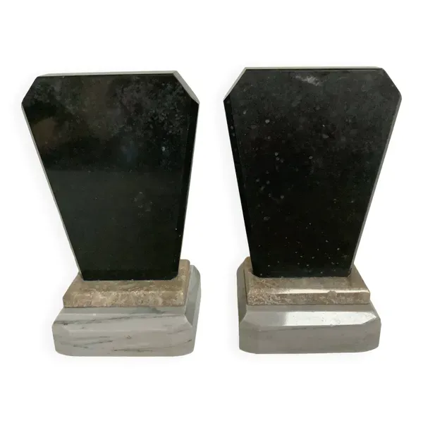 Paire de serre livres asymétriques en marbre art déco