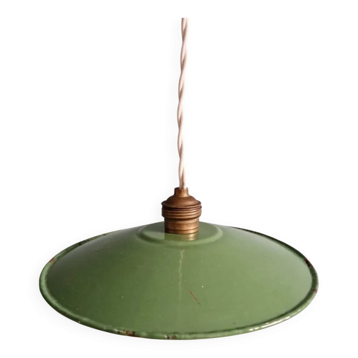 Suspension industrielle en tôle émaillée verte, années 1930-40