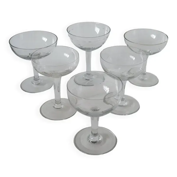 Lot de 6 coupes à champagne dépareillées en cristal 1930-1950