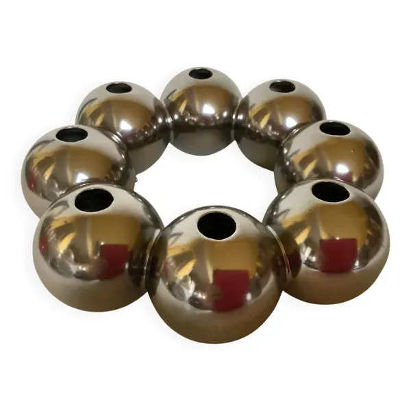 Vase pique fleurs argenté en couronne