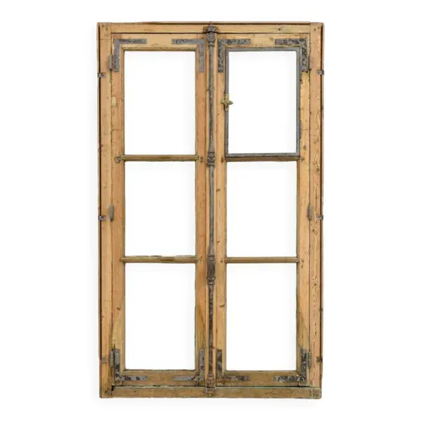 Fenêtre ancienne en sapin avec bâti (un carreau ouvrant)