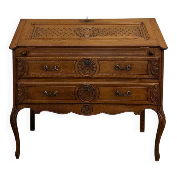 Secrétaire en chêne sculpté