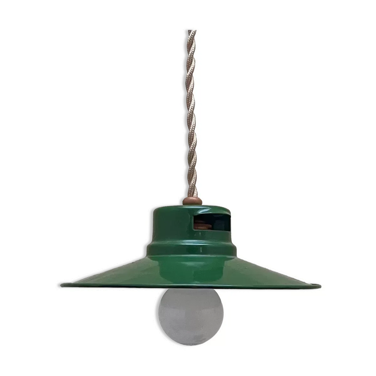 Suspension industrielle émaillée