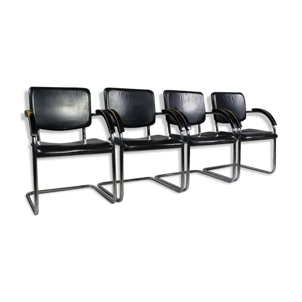 Ensemble de 4 chaises de salon vintage tubulaire en acier