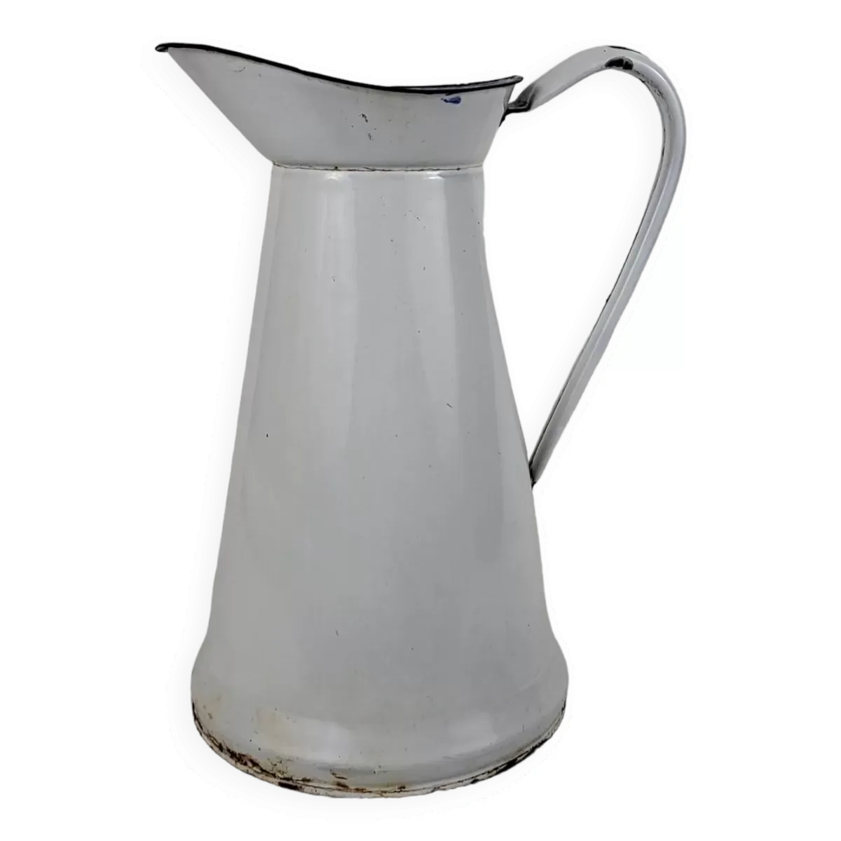 Broc en tôle émaillée