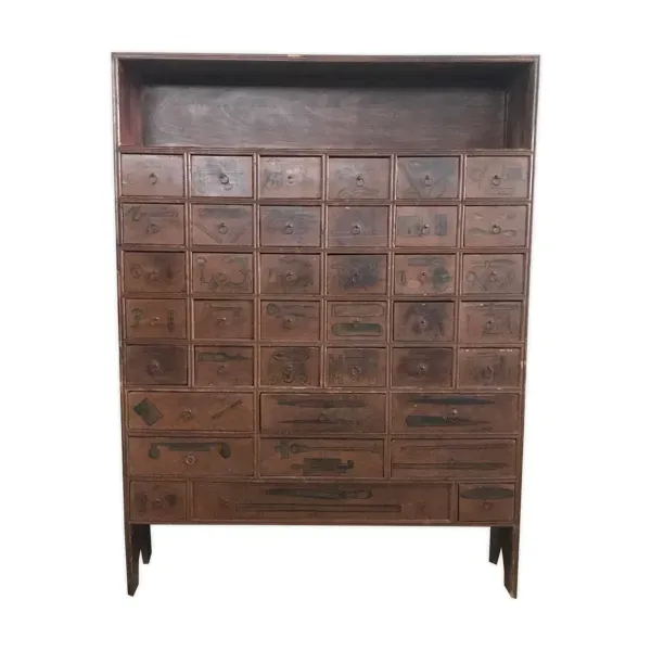 Meuble de métier de quincailler