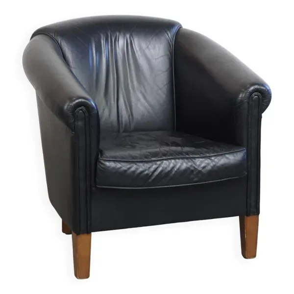Fauteuil club en cuir de vache noir de style anglais