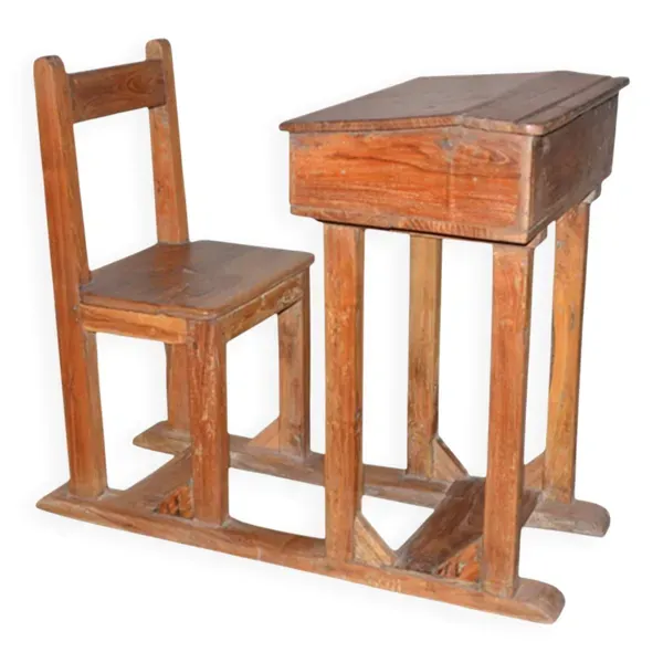 Pupitre d’écolier ancien en teck birman