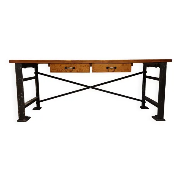 Bureau de travail industriel