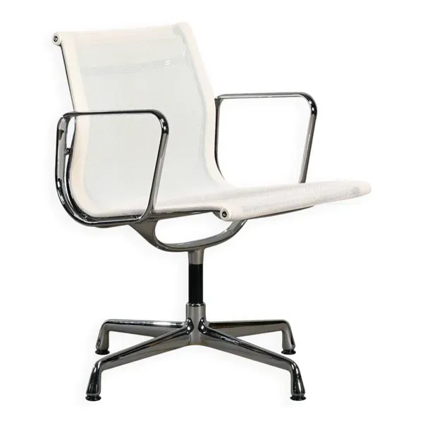 Chaise de salle à manger Eames Aluminum Group EA108 en maille filet blanche